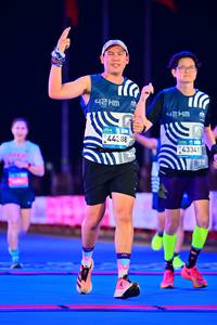 BIB: 
                            <button type="button" onclick="openModal(24448074)" class="btn btn-primary btn-sm float-right btn-popup" data-toggle="modal" data-target=".modal-high-quality">
                        <i class="fas fa-shopping-cart"></i> Add to Cart
                    </button>
                                            <button type="button" onclick="isThisMe(24448074, true)" class="btn btn-success btn-sm float-right btn-popup btn-isme hidden" data-toggle="tooltip" data-placement="bottom" title="นี่คือรูปของคุณใช่ไหม คลิกที่นี่เพื่อเอาเข้าอัลบั้ม">
                        <i class="fas fa-plus"></i> Add to album
                    </button>
                    <button type="button" onclick="isThisMe(24448074, false)" class="btn btn-warning btn-sm float-right btn-popup btn-isnotme hidden">
                        <i class="fas fa-ban"></i> Remove from album
                    </button>